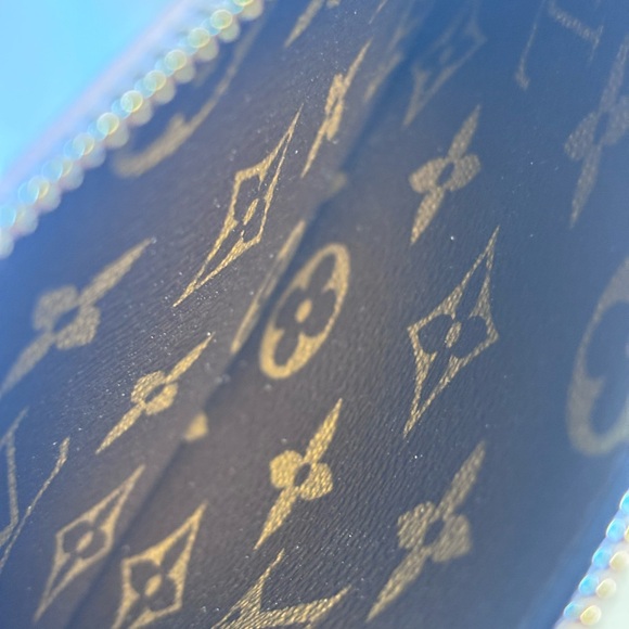 Louis Vuitton Lilac Neverfull Inside out Pochette - Picture 10 of 10